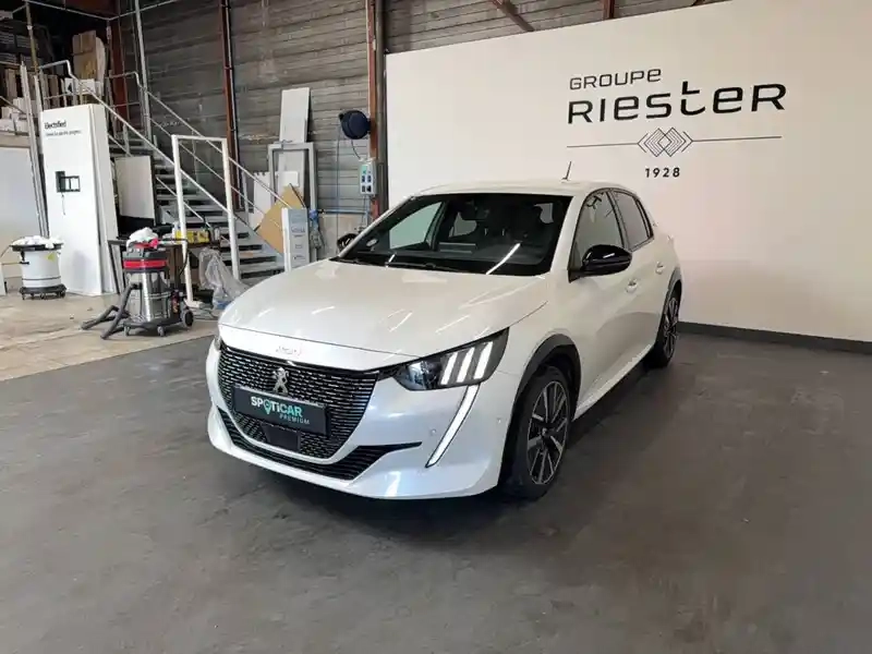 Photo Peugeot 208 Gt