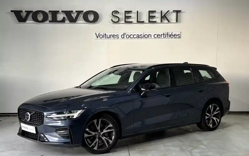 Photo Volvo V60 Plus Style Dark