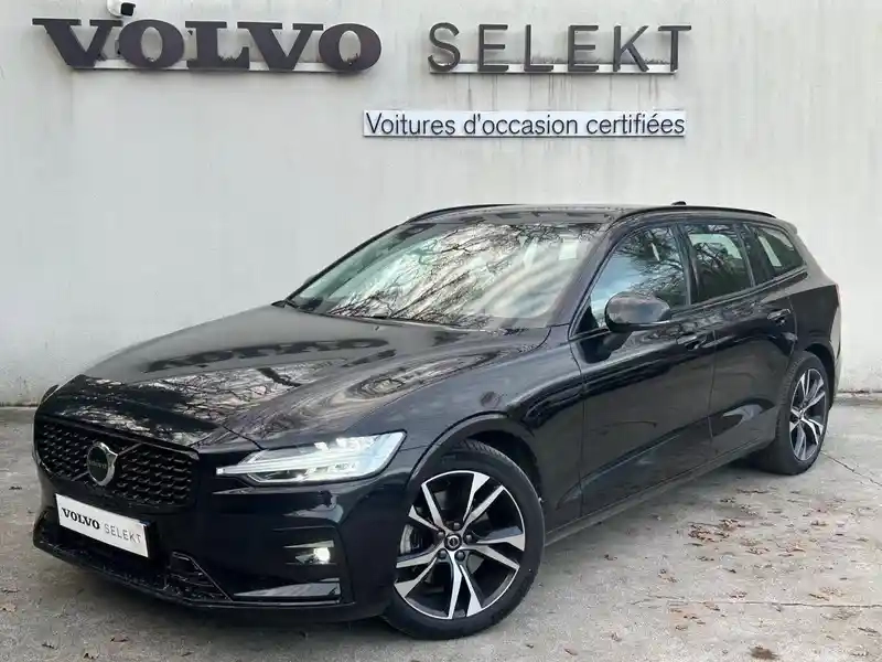 Photo Volvo V60 Ultra Style Dark