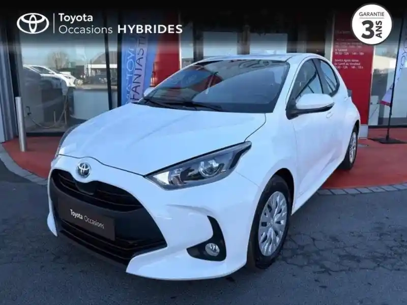 Photo Toyota Yaris 116h Dynamic 5p Mc24