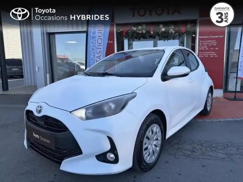 Photo Toyota Yaris 116h Dynamic 5p Mc24