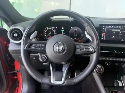 Photo 29 Alfa Romeo Tonale  1.5 Hybrid 160ch Edizione Speciale TCT