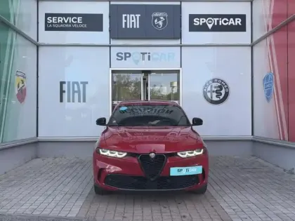 Photo 16 Alfa Romeo Tonale  1.5 Hybrid 160ch Edizione Speciale TCT