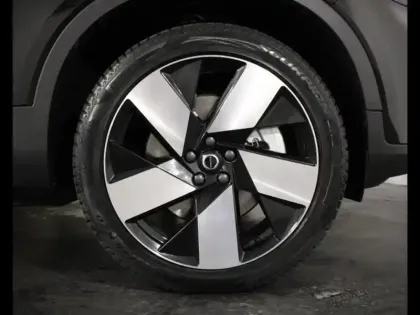 Photo 21 Volvo C40  Recharge 231ch Plus EDT