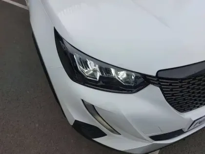 Photo 8 Peugeot 2008  BlueHDi 130 S&S EAT8