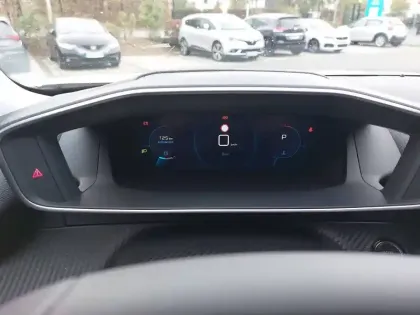 Photo 16 Peugeot 2008  BlueHDi 130 S&S EAT8