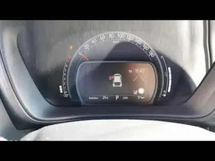 Photo 12 Toyota Aygo  X 1.0 VVT-i 72ch Design S-CVT