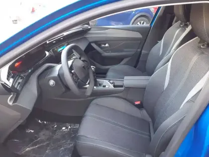 Photo 11 Peugeot 308  PureTech 130ch S&S BVM6