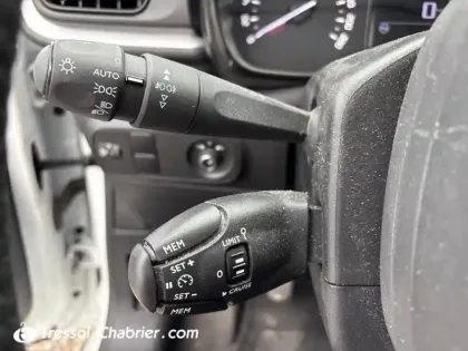 Photo 16 Citroën C3  BlueHDi 100 S&S BVM5 Shine Business