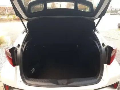 Photo 13 Toyota C-HR  Hybride 1.8L