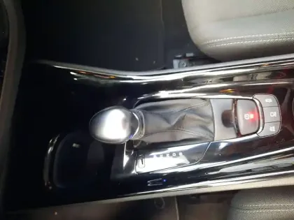 Photo 17 Toyota C-HR  Hybride 1.8L