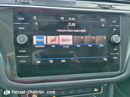 Photo 10 Volkswagen Tiguan  2.0 TDI 150 DSG7 Carat