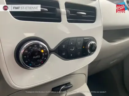 Photo 11 Renault Zoé Zoe Life charge normale R75 22 KWH