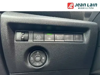 Photo 31 Citroën C4 e- 136 ch Automatique