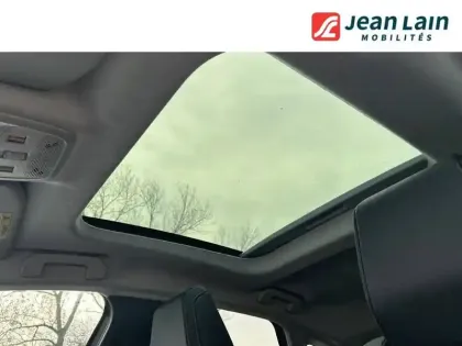 Photo 20 Citroën C4 e- 136 ch Automatique