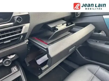 Photo 18 Citroën C4 e- 136 ch Automatique