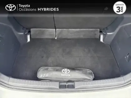 Photo 9 Toyota Yaris  116h France 5p