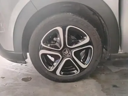 Photo 14 Citroën C3  PureTech 110 S&S BVM6 Shine