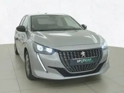 Photo 49 Peugeot 208  PureTech 100 S&S BVM6