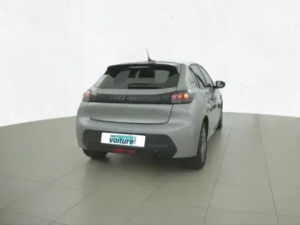 Photo 60 Peugeot 208  PureTech 100 S&S BVM6