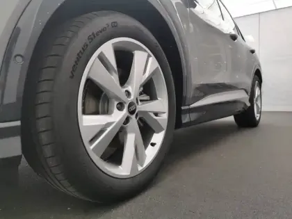 Photo 29 Audi Q4  e-tron Sportback 35 170 ch 55 kW