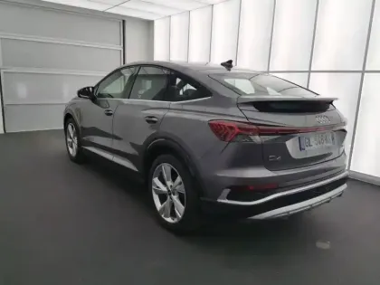 Photo 21 Audi Q4  e-tron Sportback 35 170 ch 55 kW