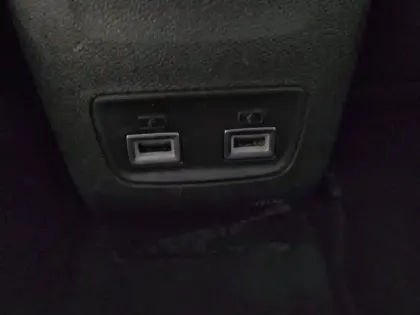 Photo 38 Peugeot 208  PureTech 100 S&S BVM6