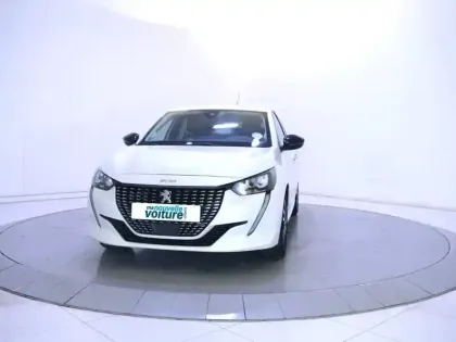 Photo 21 Peugeot 208  PureTech 100 S&S BVM6