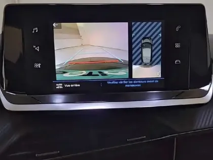 Photo 51 Peugeot 208  PureTech 75 S&S BVM5