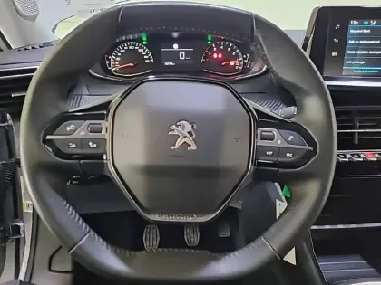 Photo 57 Peugeot 2008  BlueHDi 110 S&S BVM6