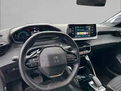 Photo 27 Peugeot 208  Electrique 50 kWh 136ch