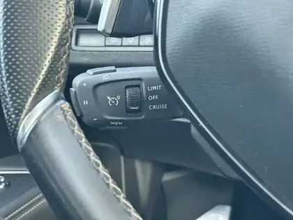 Photo 19 Peugeot 3008  Hybrid4 300 e-EAT8