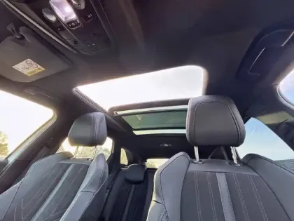 Photo 21 Peugeot 3008  Hybrid4 300 e-EAT8