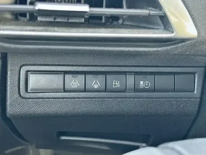 Photo 20 Peugeot 3008  Hybrid4 300 e-EAT8