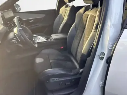 Photo 10 Peugeot 3008  Hybrid4 300 e-EAT8