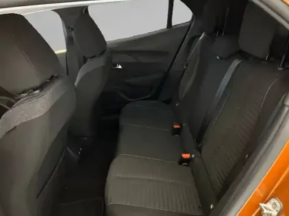 Photo 31 Peugeot 2008  Electrique 136 ch
