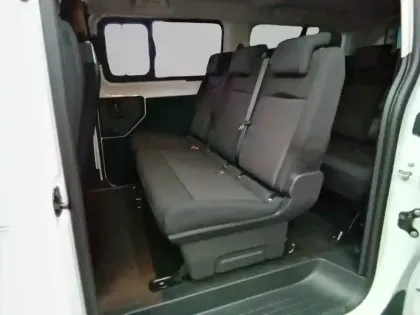 Photo 7 Peugeot Expert  Combi Long BlueHDi 120 S&S BVM6