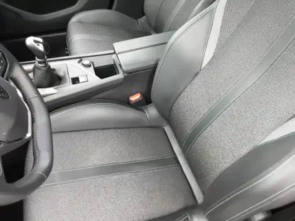 Photo 10 Peugeot 308  SW BlueHDi 130ch S&S BVM6