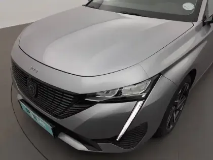 Photo 15 Peugeot 308  SW BlueHDi 130ch S&S BVM6