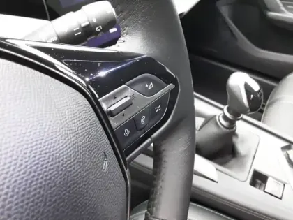 Photo 19 Peugeot 308  SW BlueHDi 130ch S&S BVM6