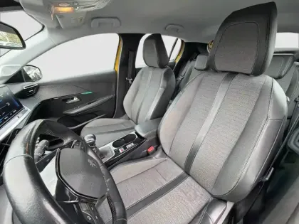 Photo 30 Peugeot 208  PureTech 100 S&S BVM6