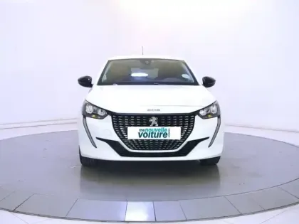 Photo 80 Peugeot 208  PureTech 100 S&S BVM6