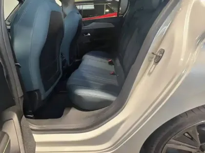 Photo 25 Peugeot 308  PHEV 225 e-EAT8