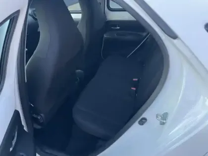 Photo 10 Toyota Aygo  X 1.0 VVT-i 72ch Dynamic