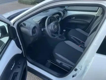 Photo 9 Toyota Aygo  X 1.0 VVT-i 72ch Dynamic