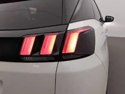 Photo 47 Peugeot 3008  BlueHDi 130ch S&S EAT8