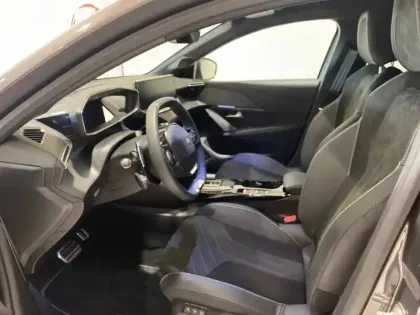 Photo 8 Peugeot 208  PureTech 130 S&S EAT8