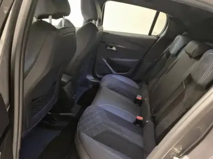 Photo 9 Peugeot 208  PureTech 130 S&S EAT8