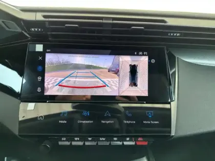 Photo 12 Peugeot 408  PHEV 225ch GT e-EAT8