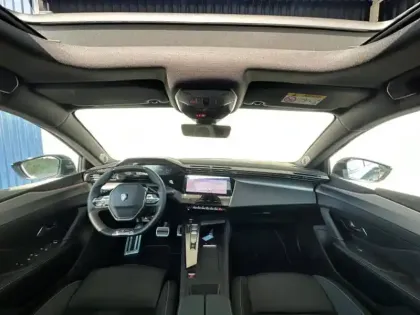 Photo 7 Peugeot 408  PHEV 225ch GT e-EAT8